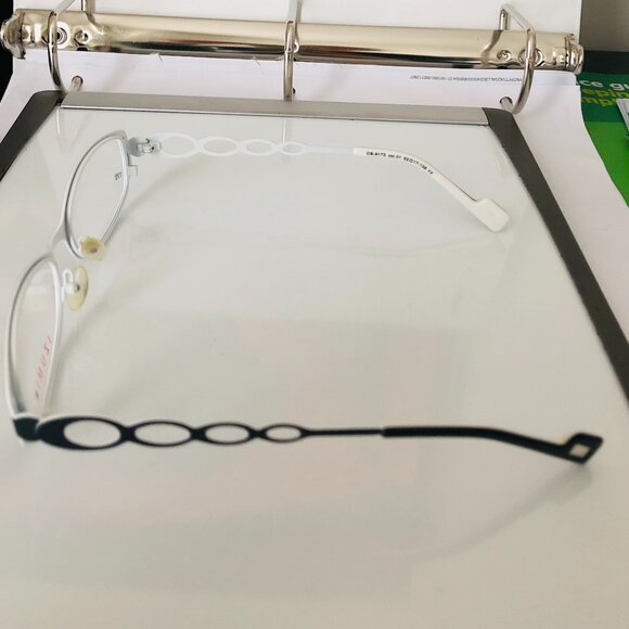 NWT-Izumi Women eyeglass frames black & white - Picture 7 of 10